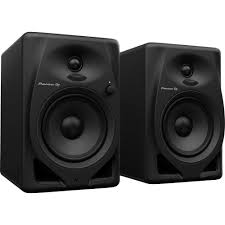 Speaker Buying Guide 1 Pioneer DM 50D 5-inch Active Monitor Speaker - Pro Audio